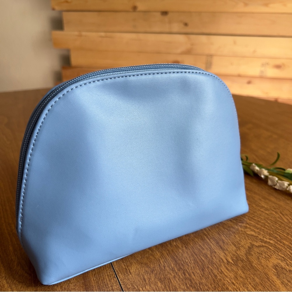 Salvatore Ferragamo Blue Faux Leather Turkish Airline Zip Closure Makeup Pouch - Picture 9 of 9